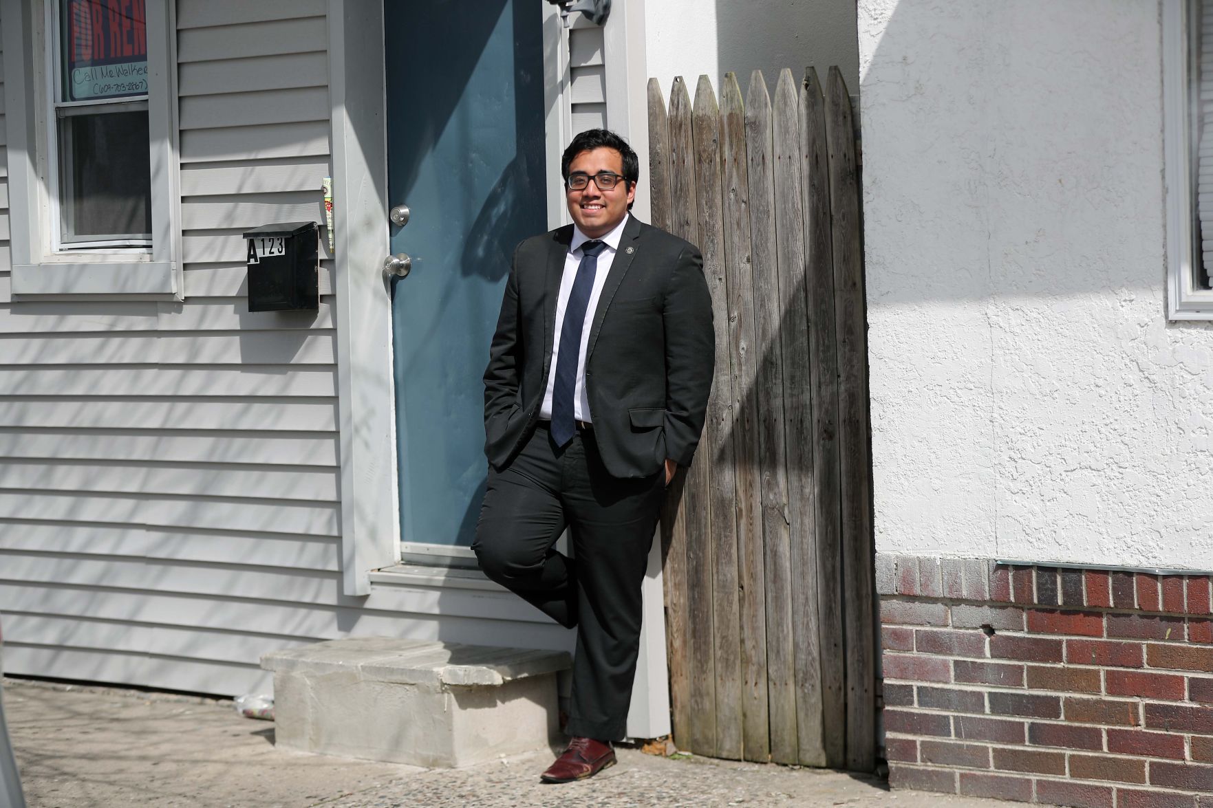 Advocate on behalf of immigrants in the city